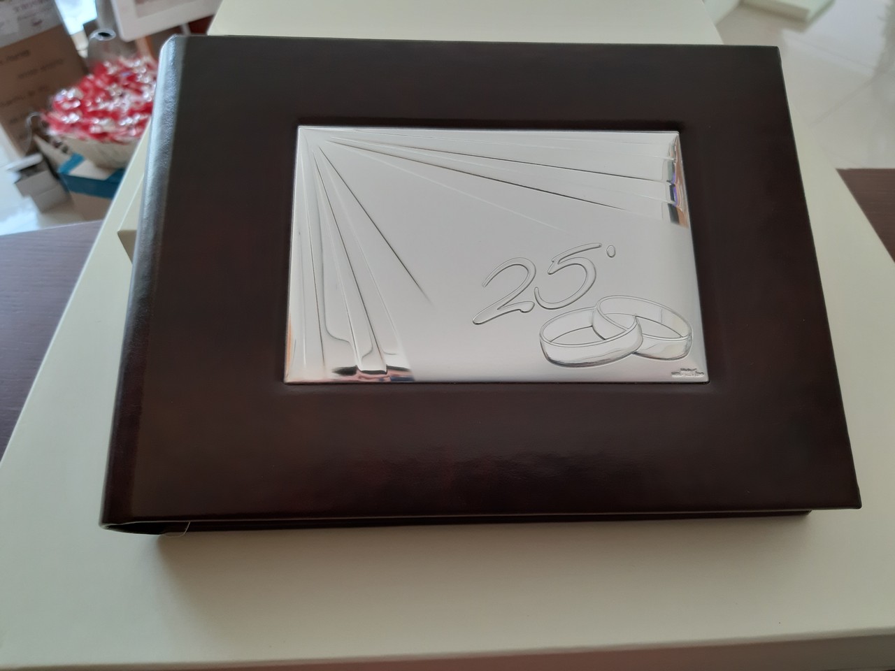 Album piccolo in argento e pelle per anniverasario